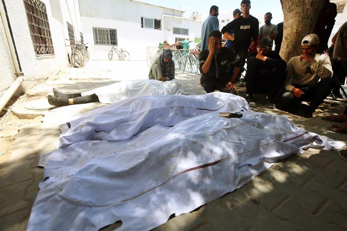 Cadáveres en un hospital de la Franja de Gaza