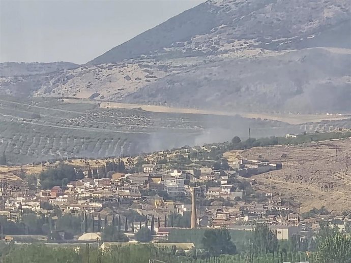 Imagen del entorno del incendio en la tarde de este pasado lunes