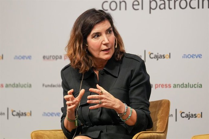 Archivo - La consejera de Empleo, Empresa y Trabajo Autónomo, Rocío Blanco, durante los Desayunos Informativos de Europa Press Andalucía. A 7 de abril de 2025 en Sevilla, Andalucía (España). 