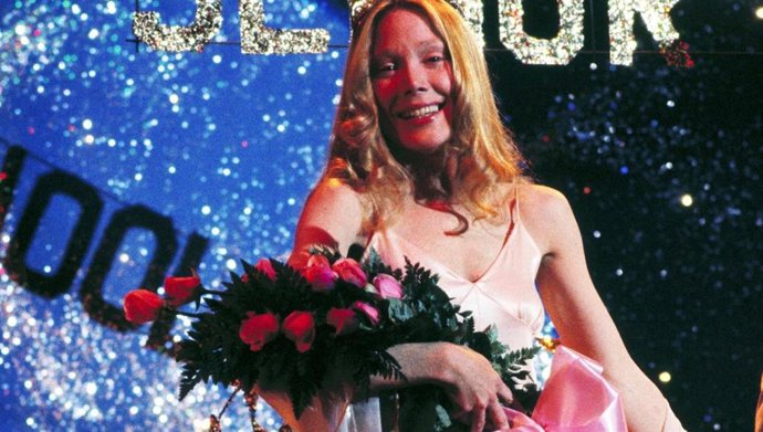 La serie de Carrie que prepara Mike Flanagan completa su reparto