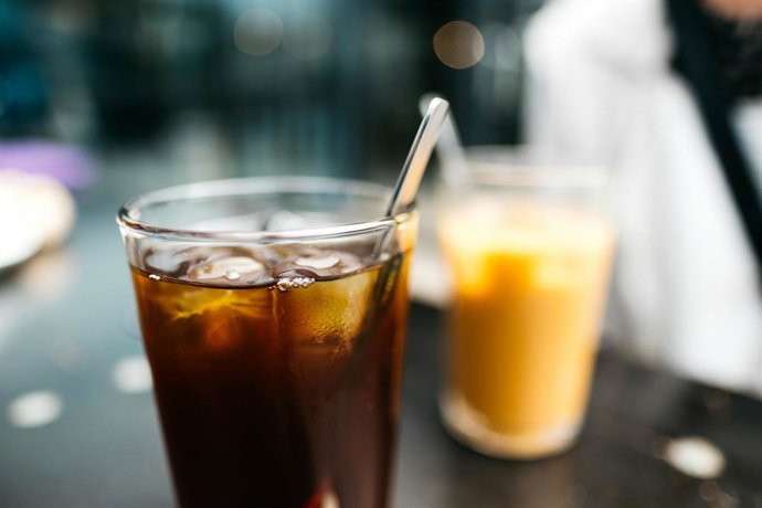 Cómo hacer 'cold brew' en casa: el café frío que arrasa en todo el mundo y enamora a quienes odian el amargor