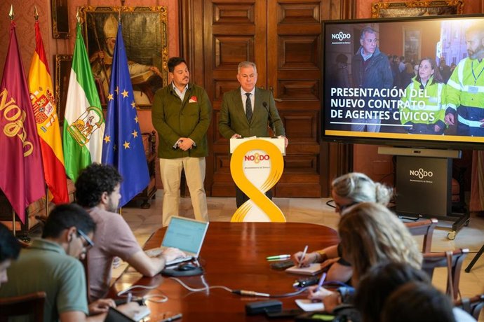 Presentación del nuevo contrato de agentes cívicos.