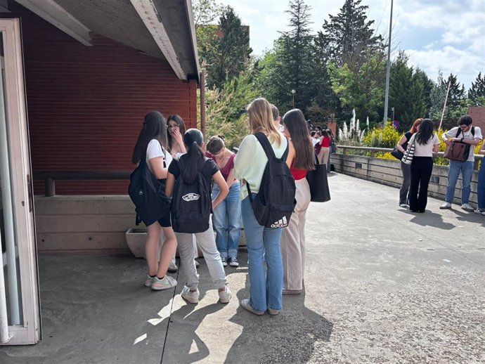 Alumnos a punto de enfrentarse a las Pruebas de Acceso a la Universidad en Castilla-La Mancha.