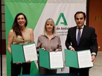 Junta y Fiscalía firman un protocolo para reforzar la formación de fiscales andaluces en violencia de género