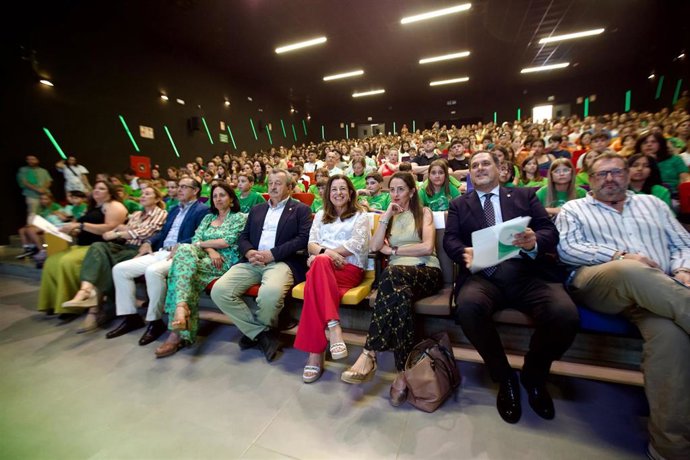 La consejera de Desarrollo Educativo y Formación Profesional, María del Carmen Castillo durante la entrega de la Bandera Verde del programa 'Ecoescuelas'.  
