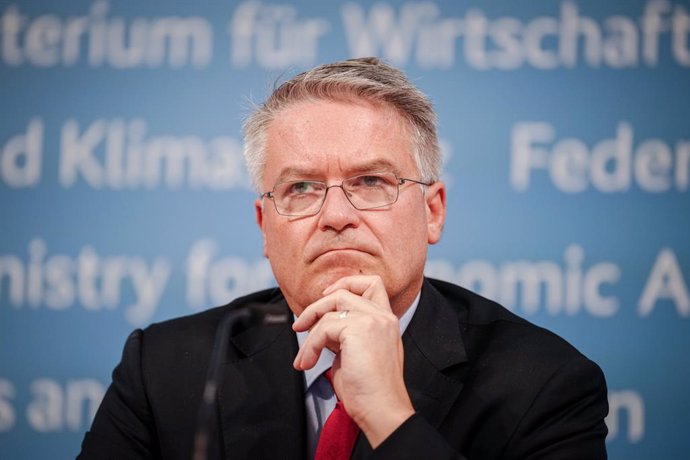 Archivo - FILED - 08 May 2023, Berlin: Organisation for Economic Co-operation and Development (OECD) Secretary General Mathias Cormann presents the OECD Economic Report and OECD Environmental Assessment Report at the Federal Ministry of Economics. Photo: 