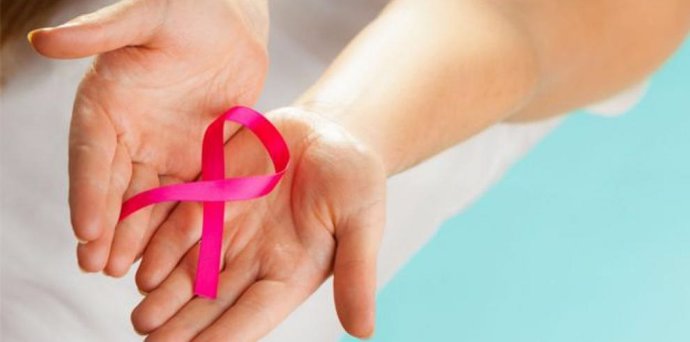 Archivo - Imagen de recurso de un lazo rosa.