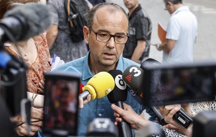 Imatge d'arxiu del cap del servici de Climatologia de l'Agència Estatal de Climatologia a la Comunitat Valenciana, José Ángel Núñez, a la seua arribada a declarar com a testimoni davant de la jutgessa que investiga la gestió de la dana.