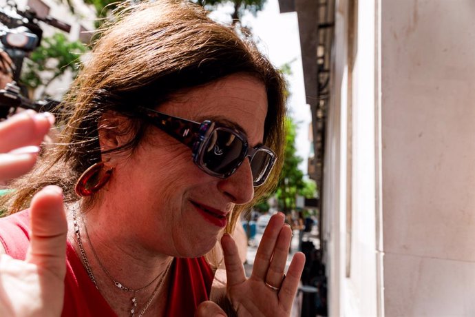 La exconcejal socialista Leire Díez a su llegada a la sede del PSOE en Ferraz