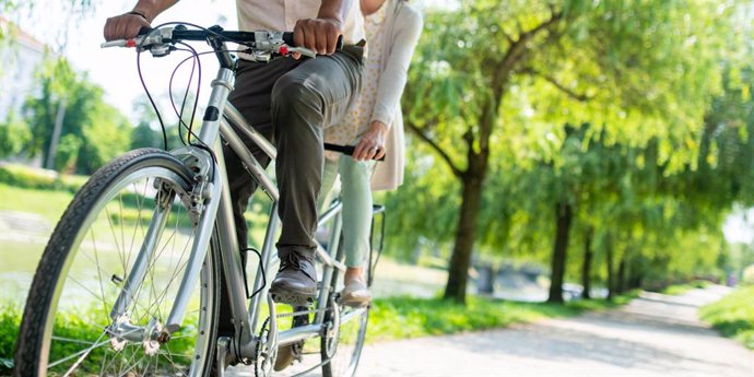 Archivo - La Fundación Unoentrecienmil lanza una iniciativa para sumar al ciclismo español a la lucha contra el cáncer infantil.