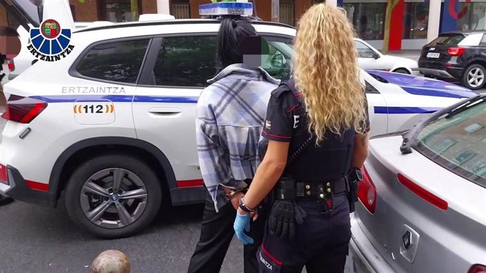 Uno de los arrestados de una organización criminal con presencia internacional dedicada a la captación de mujeres en países extranjeros para su posterior explotación sexual