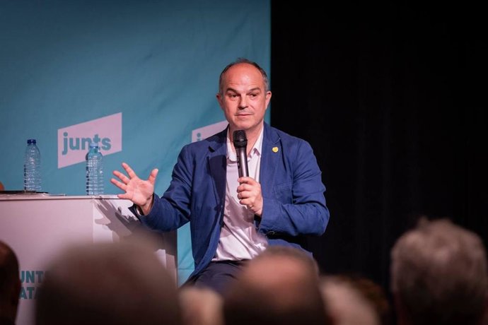 El secretario general de Junts, Jordi Turull, en un acto en L'Hospitalet de Llobregat (Barcelona)