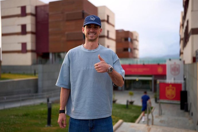 Fabián Ruiz se incorpora a la concentración de la selección