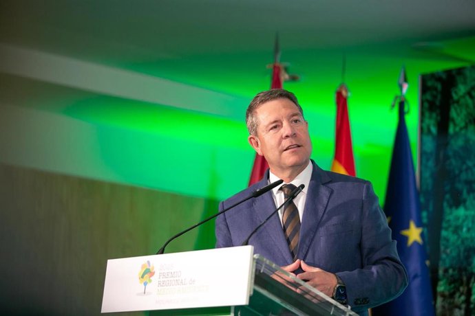 El jefe del Ejecutivo regional, Emiliano García-Page, preside en Molina de Aragón (Guadalajara), los Premios Regionales de Medio Ambiente en el Parador de Molina de Aragón.