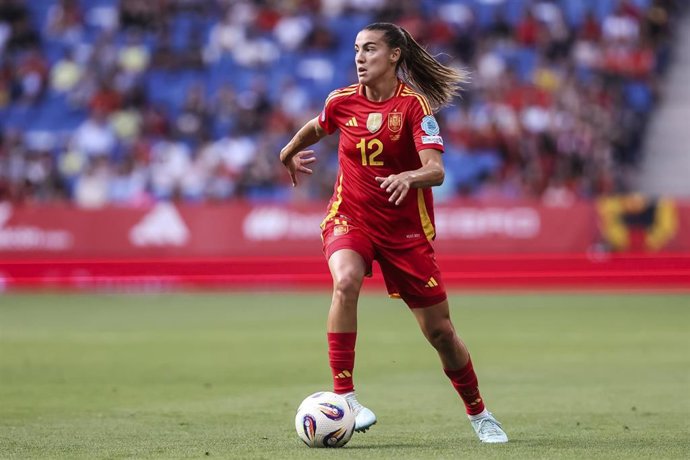 Patri Guijarro of Spain in action during the UEFA Womens Nations League 2024/25 Grp A3 MD 6, match between Spain and England RCDE Stadium on June 03, 2025 in Cornella, Barcelona, Spain.
