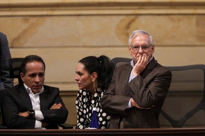 Archivo - September 12, 2024: Bogota 11 de septiembre 2024..El ministro de hacienda, Ricardo Bonilla ; el ministro de interior, Juan Fernando Cristo y El Director nacional de Planeacion, Alexander Lopez durante la propuesta de Ley de financiamiento del pr