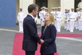 Meloni y Macron refuerzan su "apoyo inquebrantable" a Ucrania en su reunión en Roma