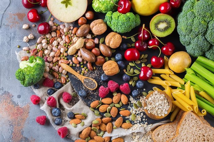 Archivo - Selección de saludable fibra rica fuentes de comida vegana para cocinar