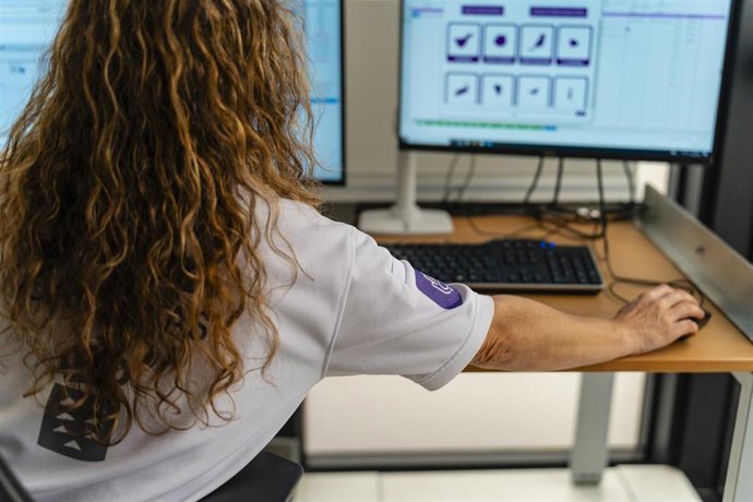 Archivo - Sala del 112 Canarias