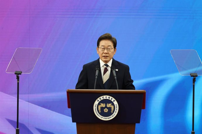Lee Jae Myung da un discurso ante el Parlamento durante su toma de posesión como nuevo presidente de Corea del Sur