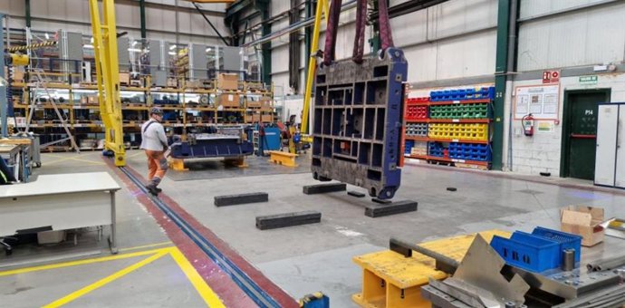 Archivo - Imagen de una industria aragonesa.