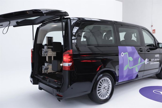 Cabify lanza un nuevo servicio de transporte accesible para usuarios en silla de ruedas en España .