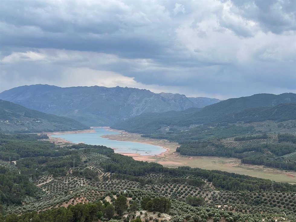 Archivo - Un embalse en la provincia de Jaén.
