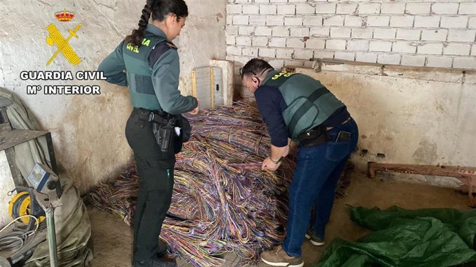 Cableado de cobre recuperado en la operación Coariza-Garofaro