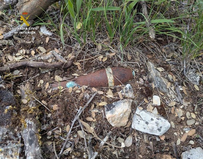 Granada de mano de la Guerra Civil hallada en Sotodosos.