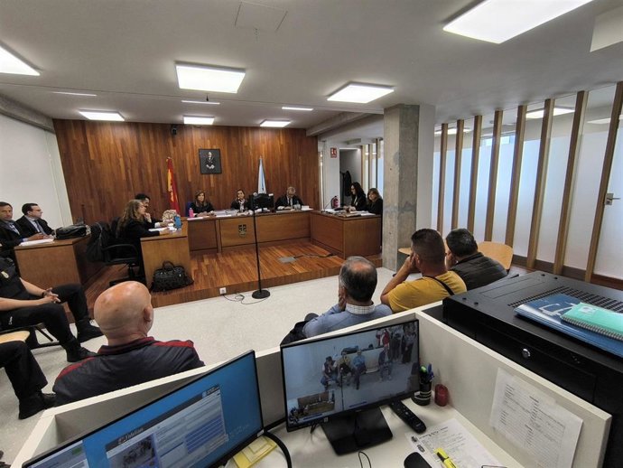 El exalcalde pedáneo de Bembrive (Vigo), Roberto Ballesteros, acepta 1 año y 9 meses de cárcel en su cuarta condena por corrupción.