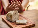 Foto: Una tesis constata que la intervención nutricional mejora los hábitos alimentarios en personas celiacas