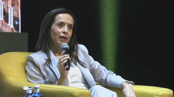 La presidenta de Redeia durante el panel 'Nuevo mundo, nuevos negocios, nuevas oportunidades' en el VIII congreso del Ceapi en Sevilla.