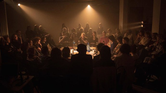 Teatre Arniches ofrece este viernes 'Gaviota, versión libre de Chéjov', dirigida por Guillermo Cacace