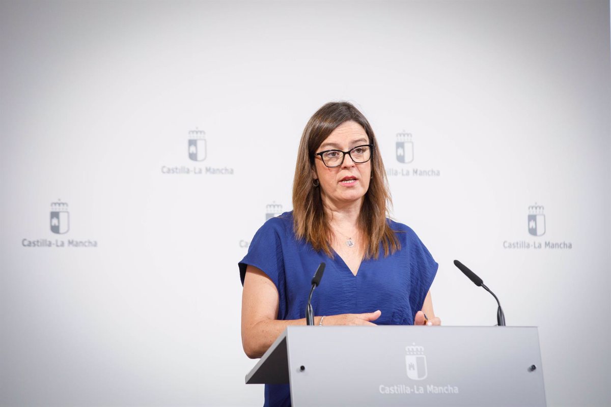 C-LM lamenta que PP haya jugado a hacer un  totum revolutum  de la Conferencia de Presidentes  para no hablar de nada 
