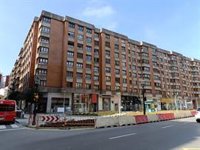 Bruselas pide a España incrementar su oferta de vivienda pública y asequible, "muy por debajo" de la media UE