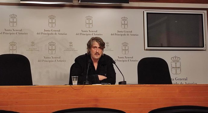 El portavoz de IU-Convocatoria por Asturies, Xabel Vegas.