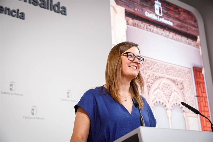 La consejera Portavoz del Gobierno regional, Esther Padilla, comparece en rueda de prensa, en el Palacio de Fuensalida, para dar cuenta de los asuntos tratados en el Consejo de Gobierno.