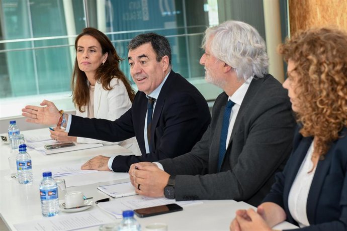 El conselleiro de Educación, Román Rodríguez.