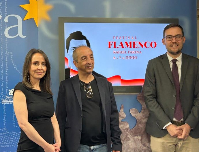 Presentación del homenaje Rafael Farina.