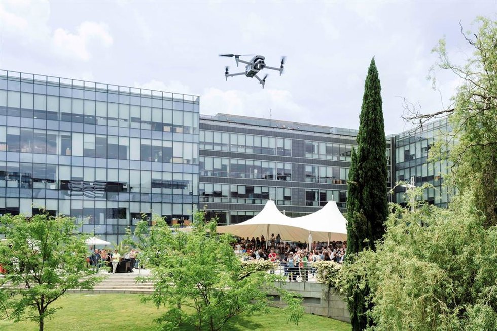 Enaire demuestra su capacidad operativa como proveedor U-space en una prueba con drones en Madrid