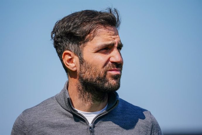 Archivo - The head coach Cesc Fabregas (Como 1907) during the Italian championship Serie A football match between AC Monza and Como 1907 on 5 April 2025 at U-Power Stadium in Monza, Italy - Photo Morgese-Rossini / DPPI