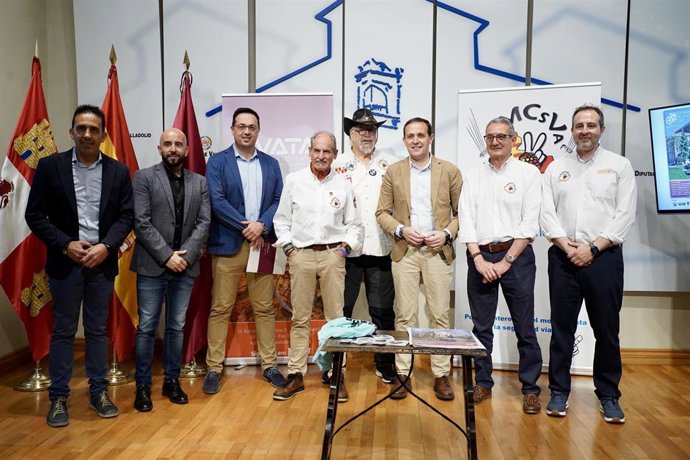 Presentación del Día Nacional de la Moto en la Diputación de Valladolid.