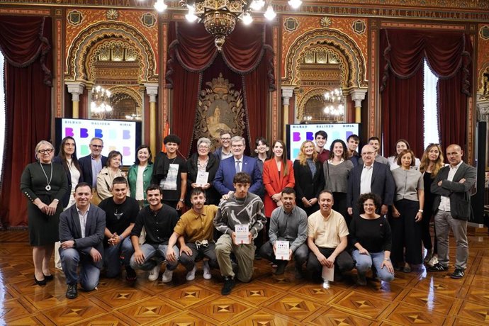 Entrega en el Salón Árabe del Ayuntamiento bilbaíno de los VII Premios Bilbao Balioen Hiria