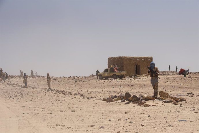 Archivo - May 6, 2019 - Koygouma, Tombouctou (Timbuktu, Mali - A checkpoint of the HCUA (High Council for the Unity of Azawad) at the entrance of the village of Koygouma (Goundam circle, Gargando commune) in the region of Timbuktu. The HCUA, a member of t