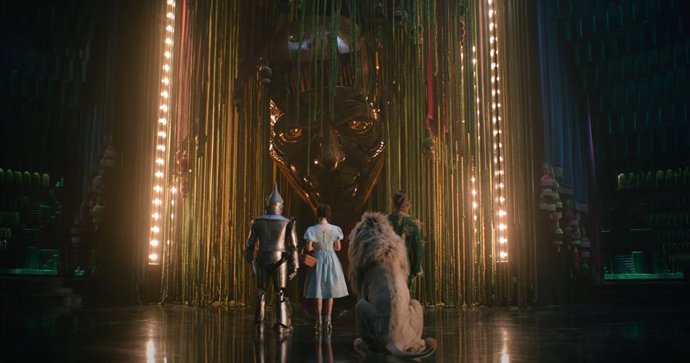 Dorothy llega a Oz para derrotar a Elphaba en el tráiler de Wicked: Parte II
