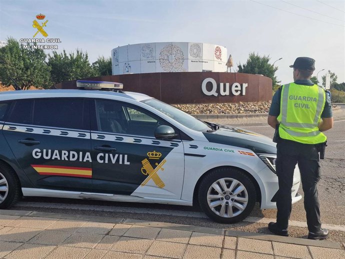 Agente de la Guardia Civil en Quer.