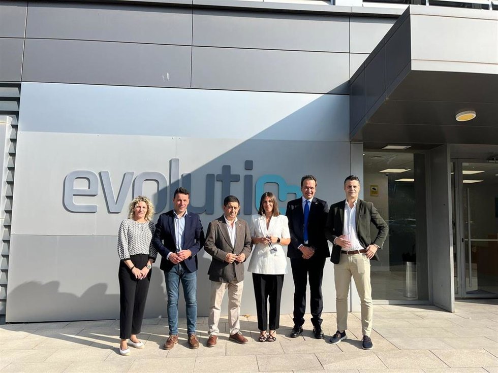 Visita a la sede de Evolutio en Linares.