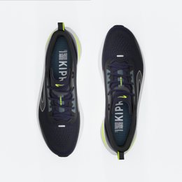 KIPRUN lanza la zapatilla Cushion 500 para entrenamientos diarios y distancias largas.