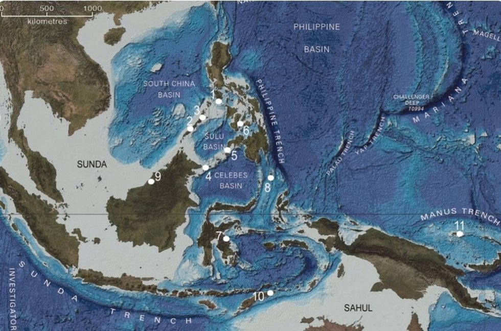 Un mapa de las islas del Sudeste Asiático (ISEA) y la región de Sunda tal como se veían hace 25.000 años en el apogeo de la última Edad de Hielo, con las ubicaciones de los sitios arqueológicos estudiados por el Proyecto de Arqueología de Mindoro