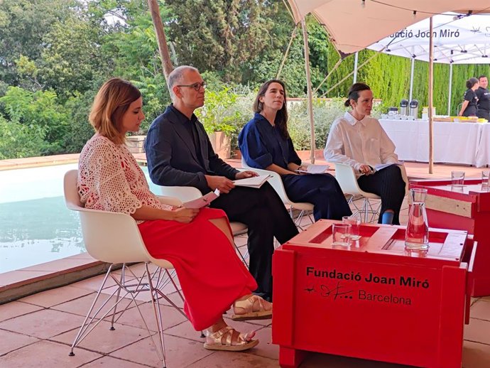 Els responsables de la Fundació Joan Miró durant la presentació de la programació